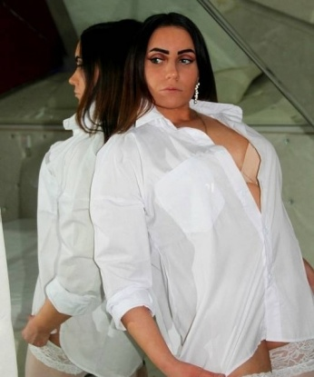 Роскошная блондинка с огненным характером, приглашает на встречу поклонника страсти и любви. Мои объятия и ласки сведут тебя с ума, будешь счастлив со мной. 1496, 34 года