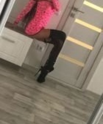 Сладкая и раскрепощенная девушка готова побаловать тебя страстью и лаской. Я знаю, чего ты хочешь, и готова исполнить все твои желания. 4240, 28 лет